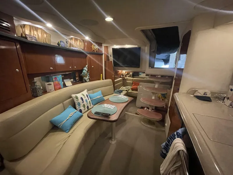 Slide: The Image of Sea Ray 34 2007 - 5242153