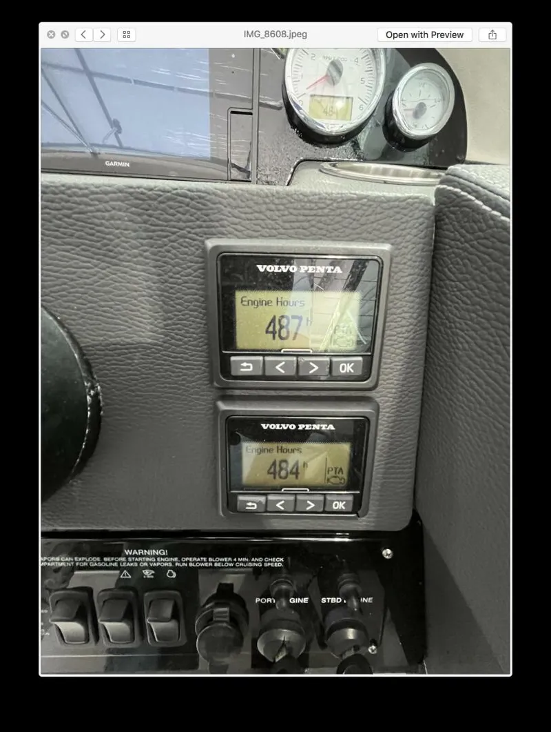 Slide: The Image of Regal 3200 2016 - 5243127