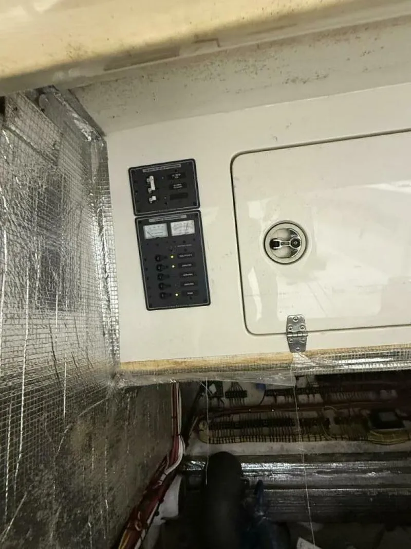 Slide: The Image of SeaVee 340I Open 2011 - 5318976