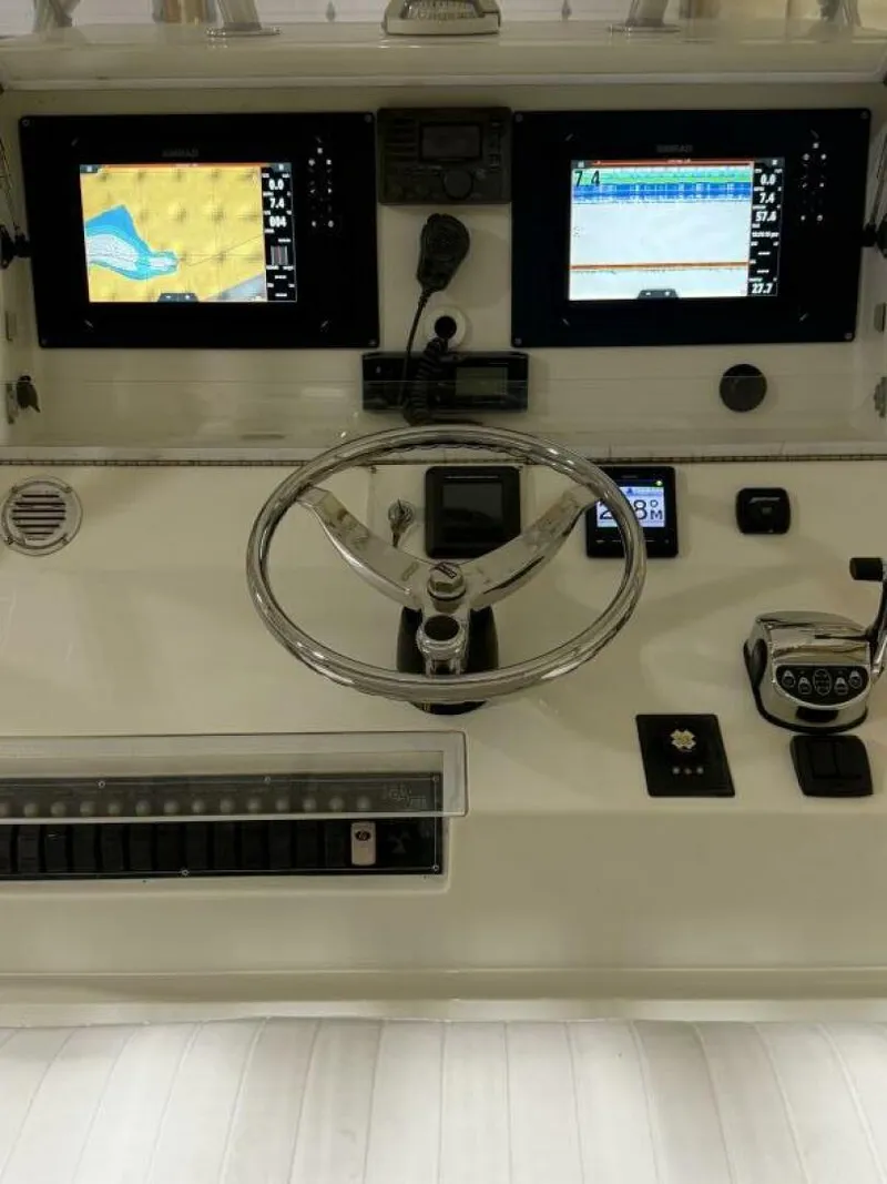 Slide: The Image of SeaVee 340I Open 2011 - 5318978