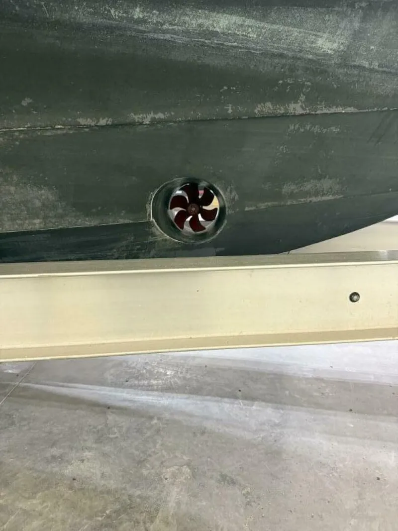 Slide: The Image of SeaVee 340I Open 2011 - 5318964