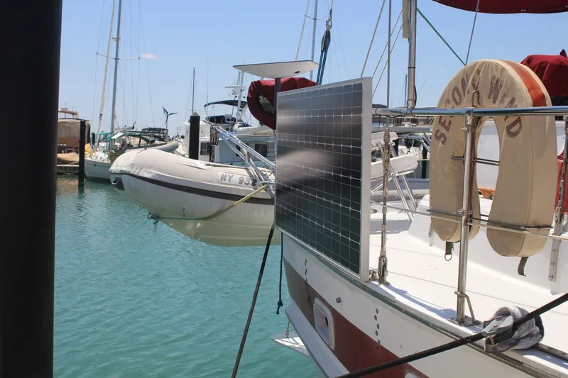 Slide: The Image of Endeavour 43 1981 - 5248727