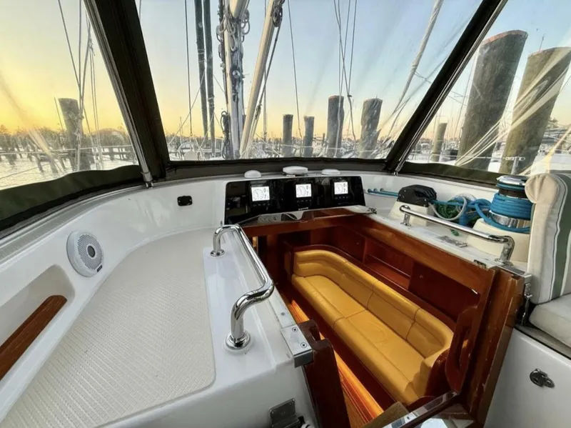 Slide: The Image of Hylas 46 2021 - 5249447