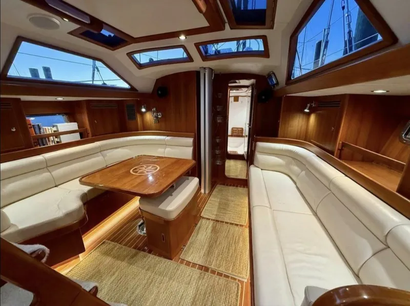 Slide: The Image of Hylas 46 2021 - 5249449