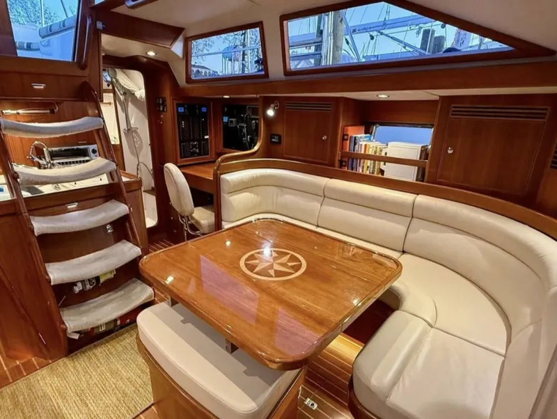 Slide: The Image of Hylas 46 2021 - 5249451