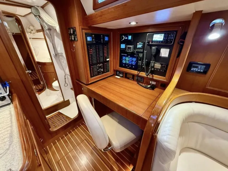 Slide: The Image of Hylas 46 2021 - 5249453