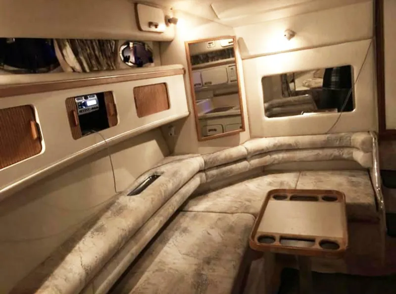 Slide: The Image of Sea Ray 330 Express Cruiser 1994 - 5283233