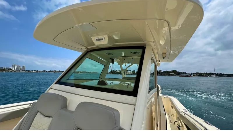 Slide: The Image of Scout 330 LXF 2021 - 5249798