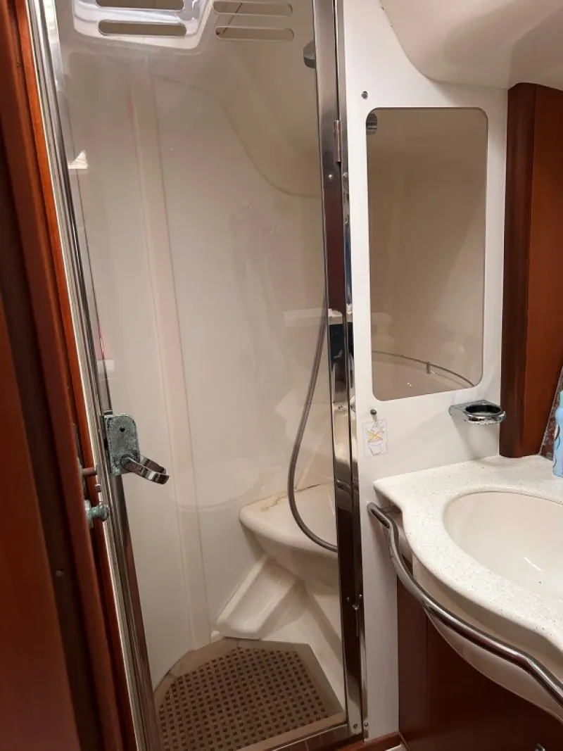 Slide: The Image of Used Sail Monohull for sale 2001 Moody 54 - MORAGSTAR - 5550905