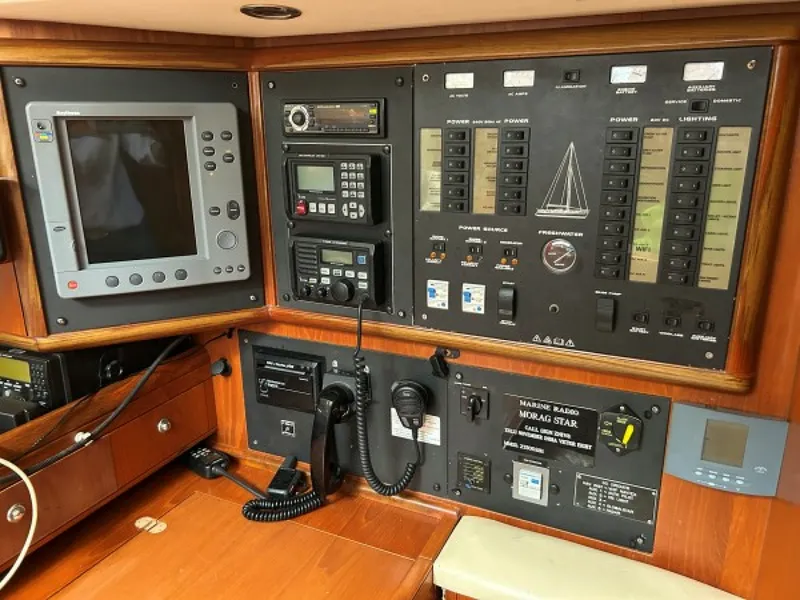 Slide: The Image of Used Sail Monohull for sale 2001 Moody 54 - MORAGSTAR - 5550917