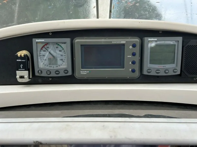 Slide: The Image of Used Sail Monohull for sale 2001 Moody 54 - MORAGSTAR - 5550902