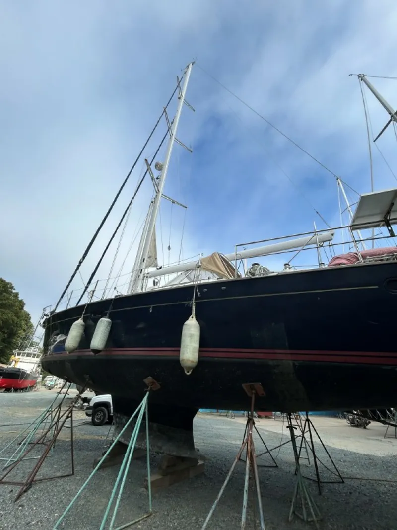 Slide: The Image of Used Sail Monohull for sale 2001 Moody 54 - MORAGSTAR - 5550891