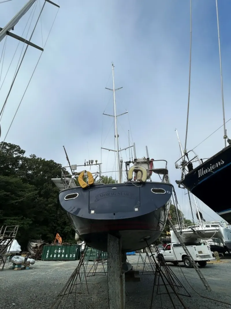 Slide: The Image of Used Sail Monohull for sale 2001 Moody 54 - MORAGSTAR - 5551099