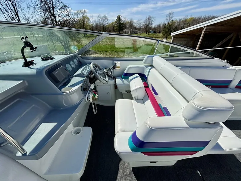 Slide: The Image of Formula 330 SS 1997 - 5250948