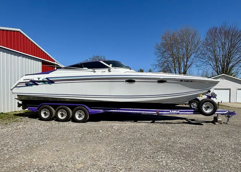 Slide: The Image of Formula 330 SS 1997 - 5250932