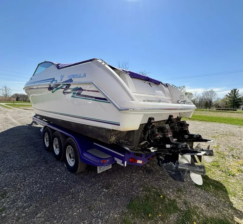 Slide: The Image of Formula 330 SS 1997 - 5250935