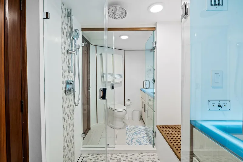 Slide: The Image of Hatteras Motoryacht 1989 - 5251194