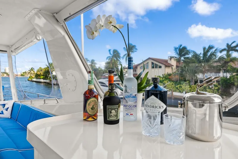 Slide: The Image of Hatteras Motoryacht 1989 - 5251207