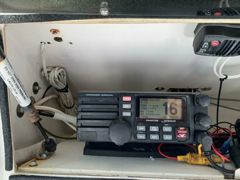 Slide: The Image of Buddy Davis Center Console 2005 - 5251656