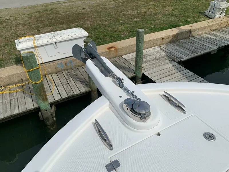 Slide: The Image of Buddy Davis Center Console 2005 - 5251662