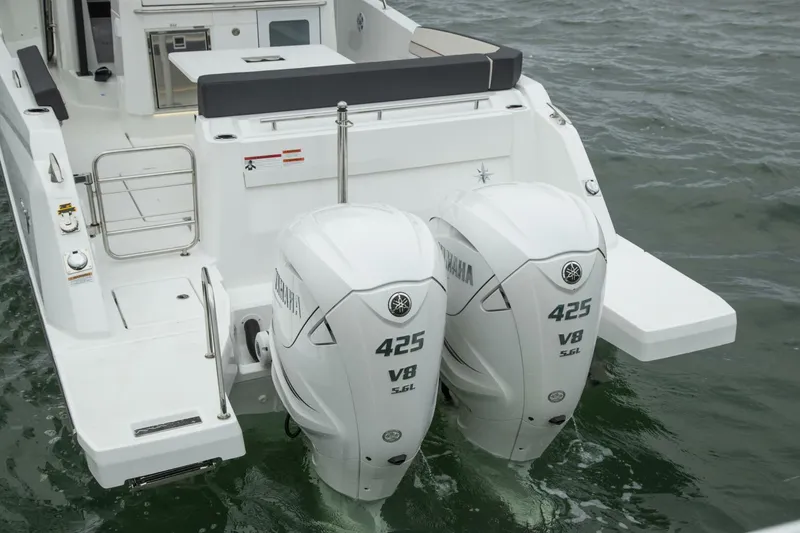 Slide: The Image of Jeanneau Leader 10.5 CC 2024 - 5251860