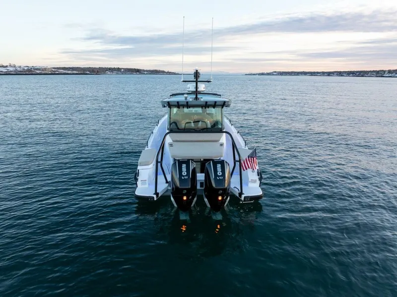 Slide: The Image of Axopar Cross Cabin 2026 - 5856413