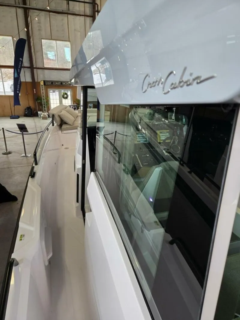 Slide: The Image of Axopar Cross Cabin 2026 - 5856402