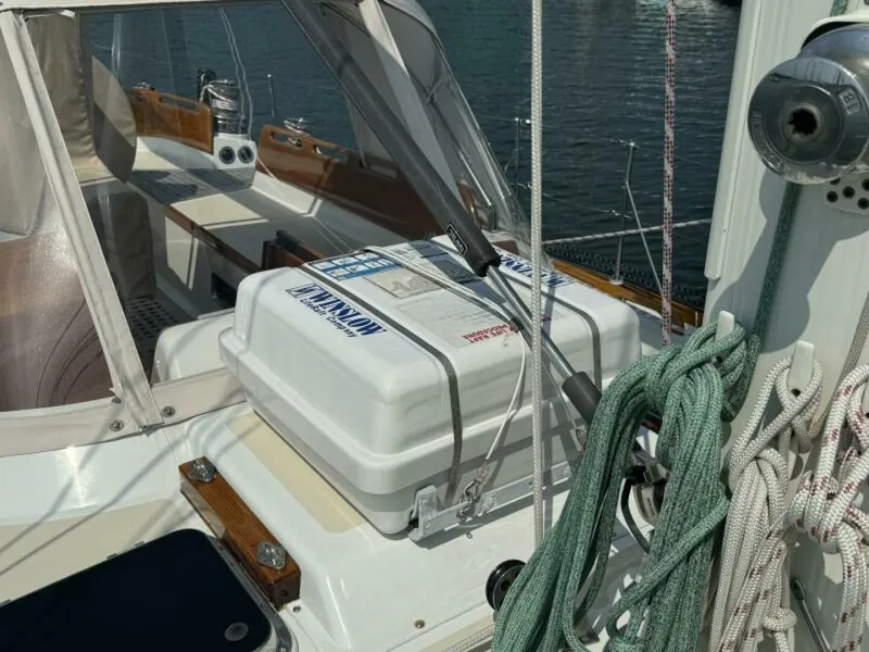 Slide: The Image of Little Harbor 46 Center Cockpit 1986 - 5252667