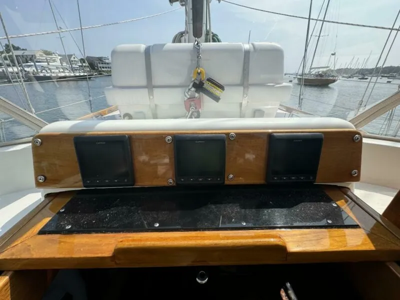 Slide: The Image of Little Harbor 46 Center Cockpit 1986 - 5252673