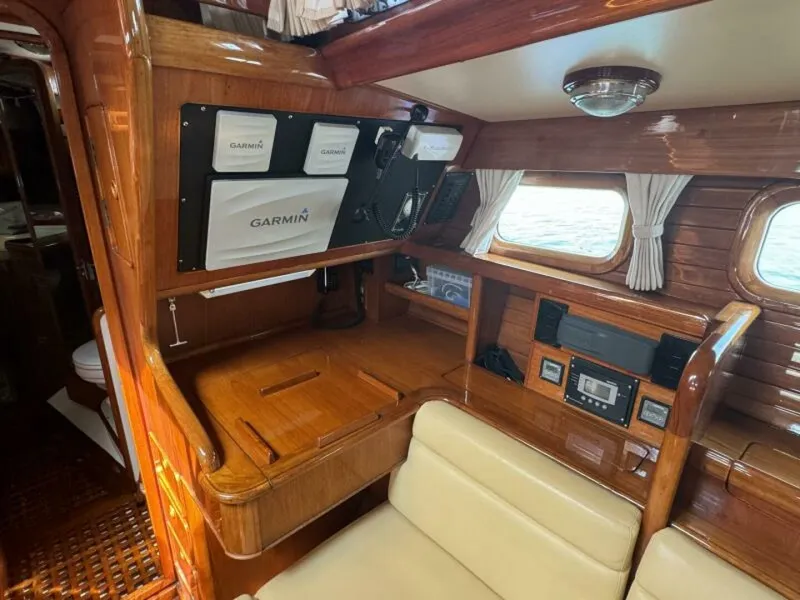 Slide: The Image of Little Harbor 46 Center Cockpit 1986 - 5252680