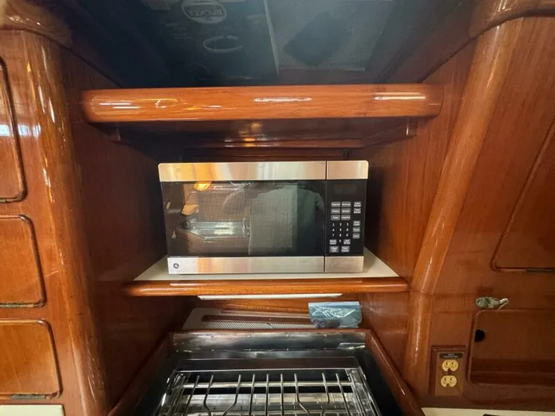 Slide: The Image of Little Harbor 46 Center Cockpit 1986 - 5252693