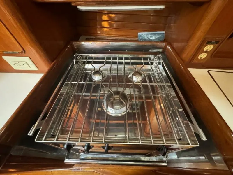 Slide: The Image of Little Harbor 46 Center Cockpit 1986 - 5252694