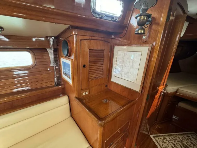 Slide: The Image of Little Harbor 46 Center Cockpit 1986 - 5252702