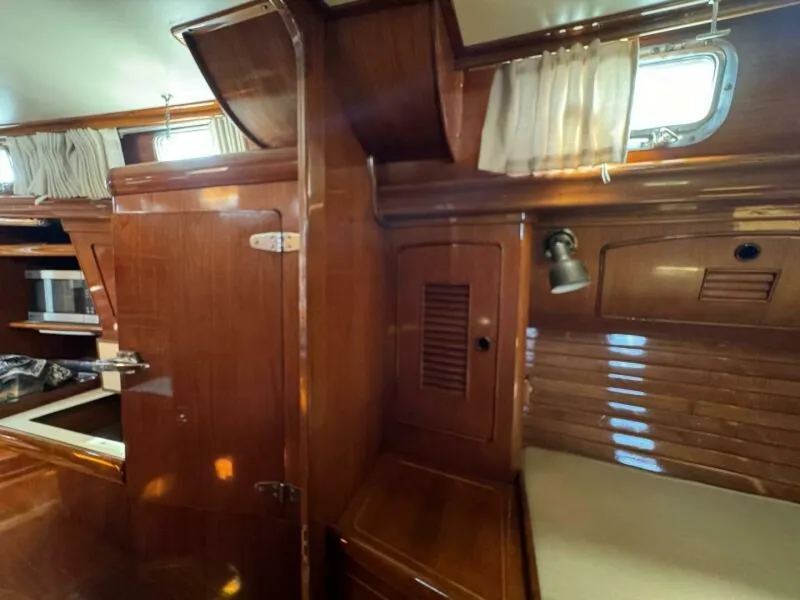 Slide: The Image of Little Harbor 46 Center Cockpit 1986 - 5252703