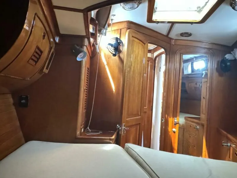 Slide: The Image of Little Harbor 46 Center Cockpit 1986 - 5252723