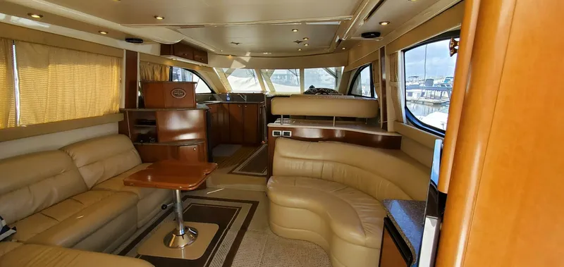 Slide: The Image of Meridian 411 Sedan 2005 - 5253900