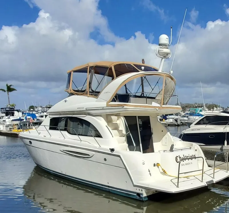 Slide: The Image of Meridian 411 Sedan 2005 - 5253884