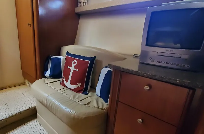 Slide: The Image of Meridian 411 Sedan 2005 - 5253955