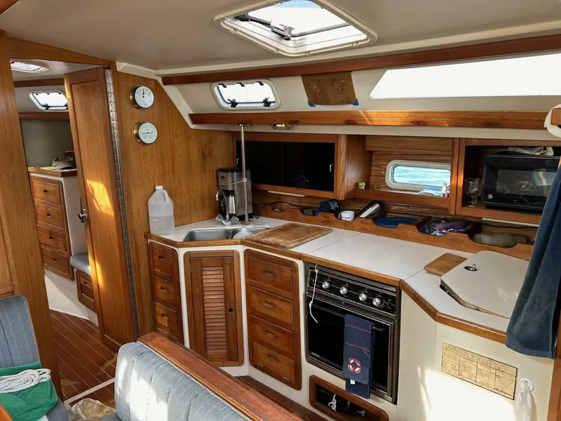 Slide: The Image of Catalina 42 1991 - 5254161