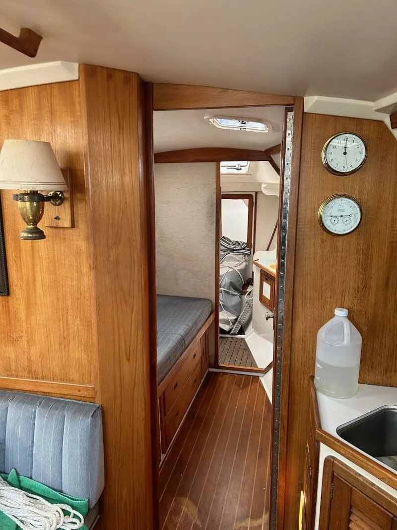 Slide: The Image of Catalina 42 1991 - 5254146