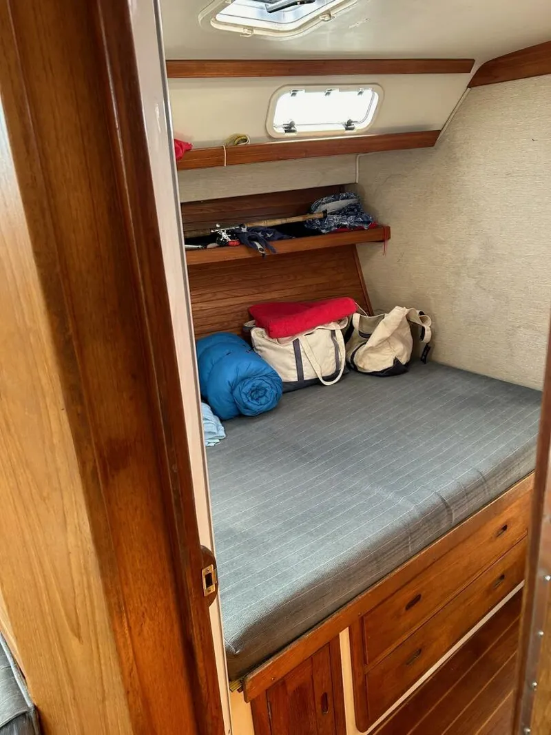 Slide: The Image of Catalina 42 1991 - 5254141