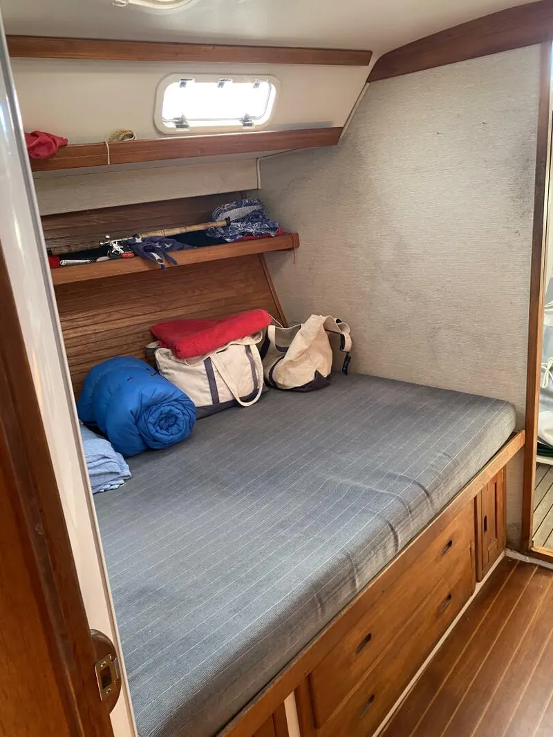 Slide: The Image of Catalina 42 1991 - 5254173