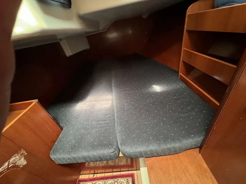 Slide: The Image of Beneteau 411 2001 - 5254219