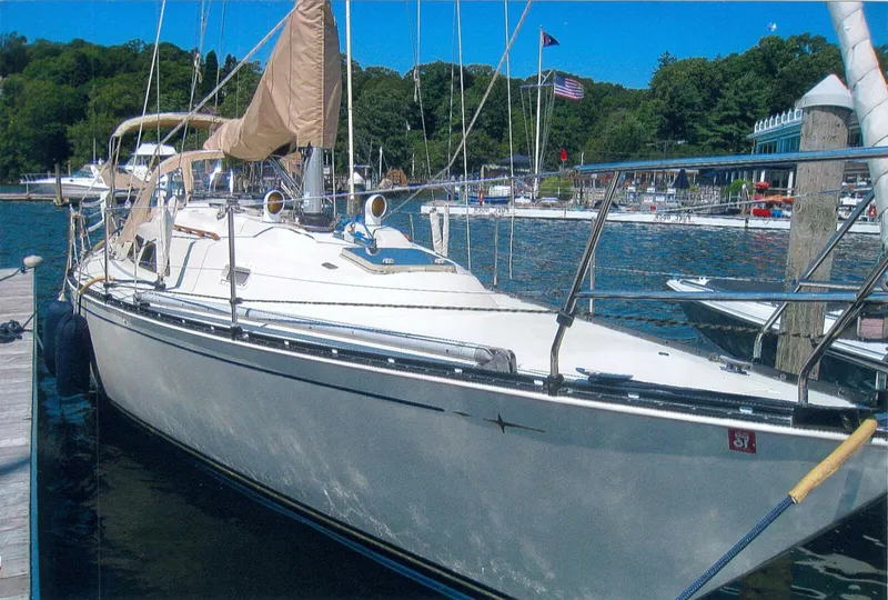 The Image of C&C 37 1983 - 5254270