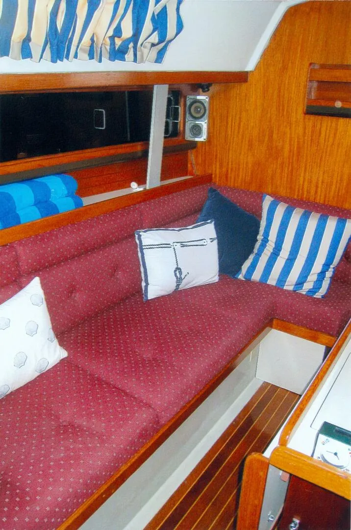 Slide: The Image of C&C 37 1983 - 5254296