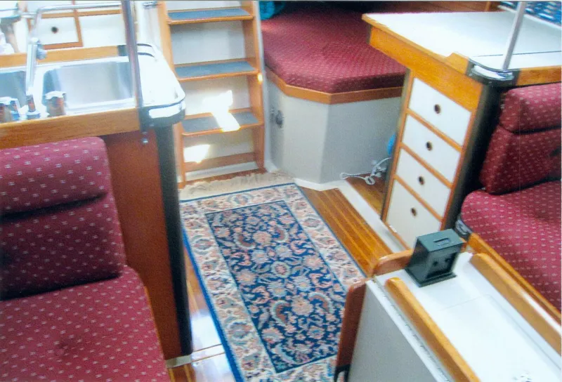 Slide: The Image of C&C 37 1983 - 5254298