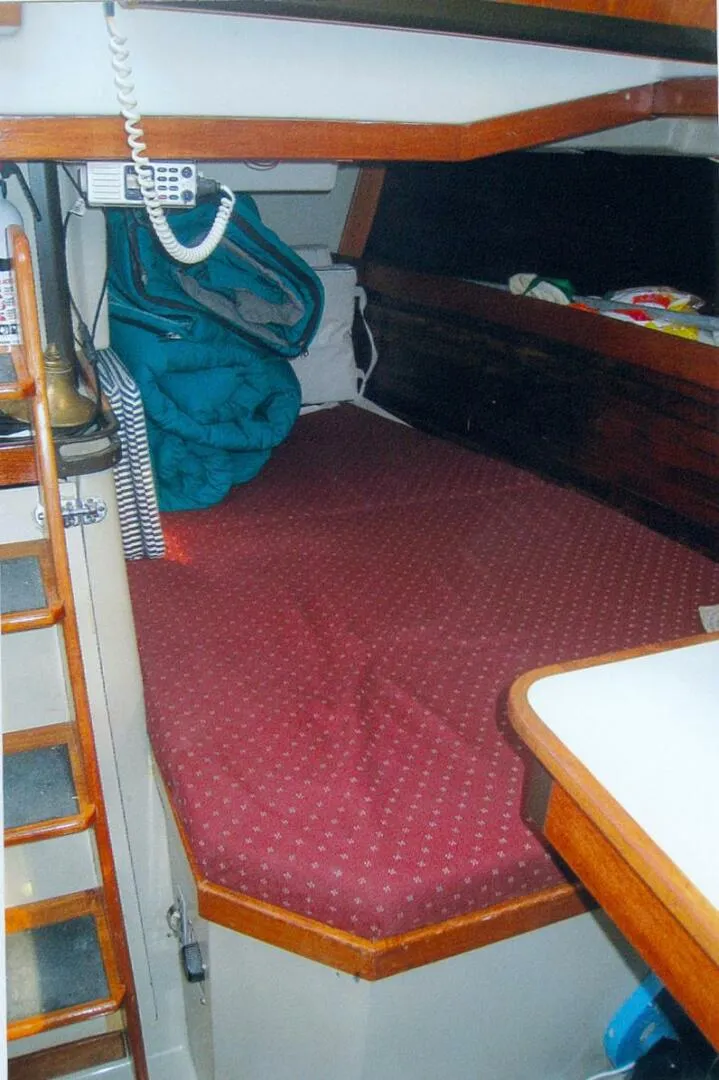 Slide: The Image of C&C 37 1983 - 5254305