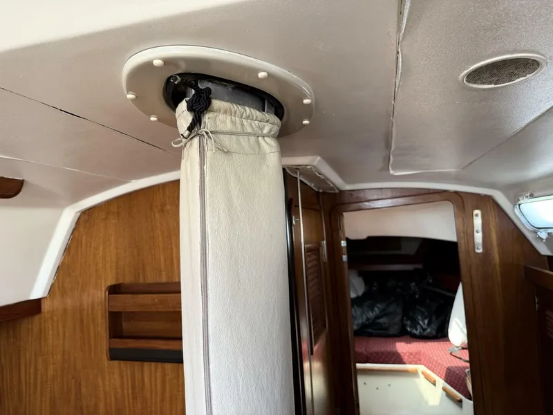 Slide: The Image of C&C 37 1983 - 5254323