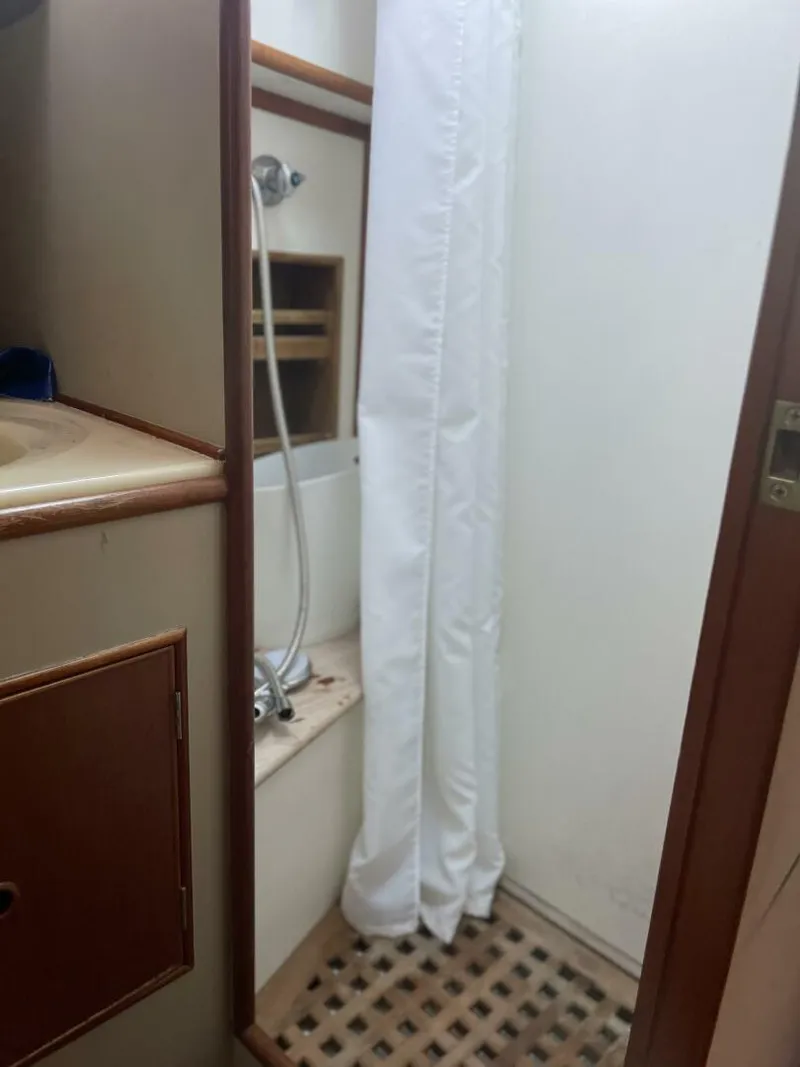 Slide: The Image of Grand Banks 42 1987 - 5986345