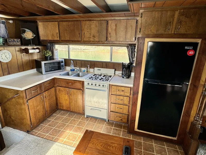 Slide: The Image of Sumerset 14 x 58 Aluminum Hull Houseboat with Catwalks 1977 - 5255909